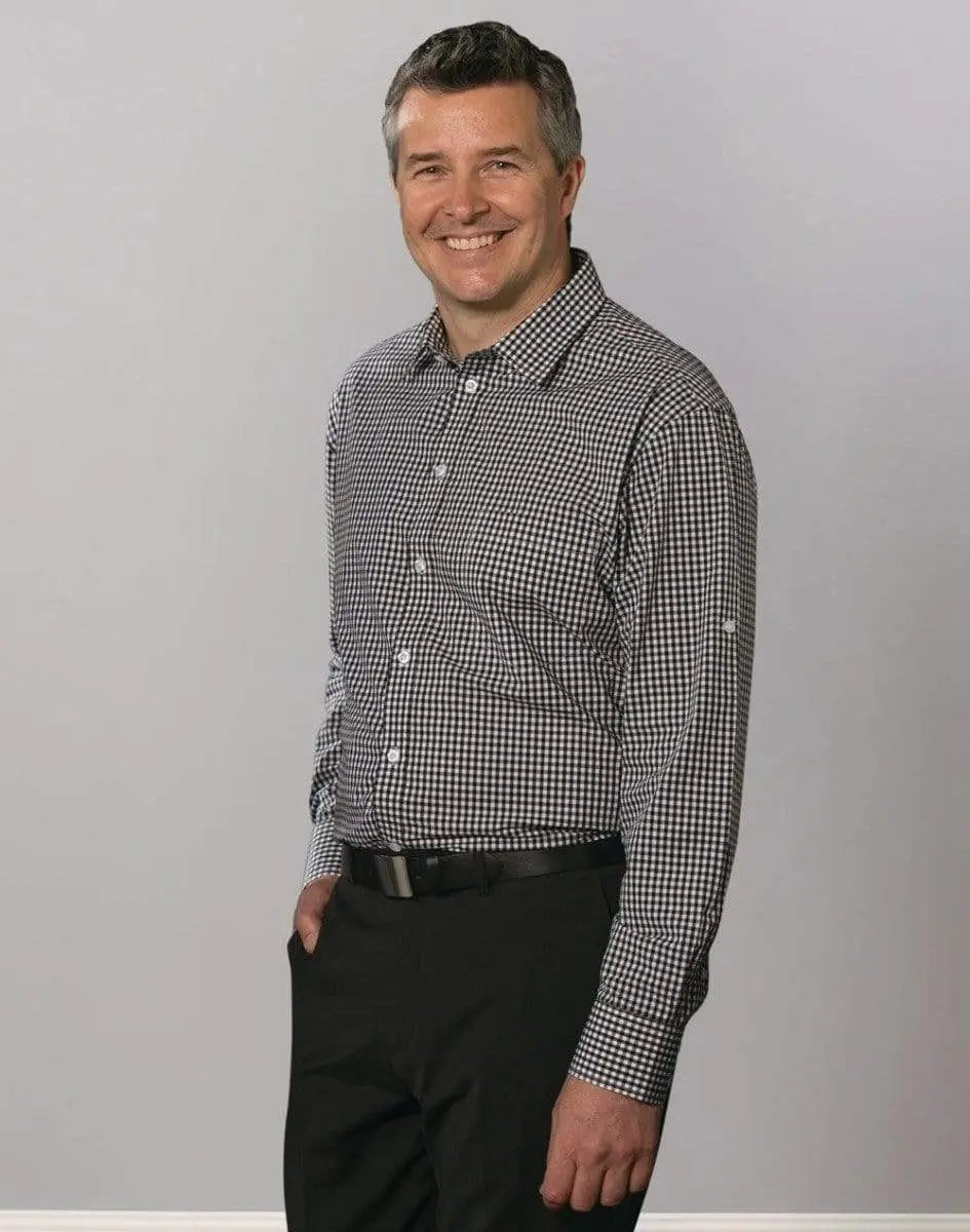 Benchmark Corporate Wear BENCHMARK Men’s Gingham Check Long Sleeve Shirt with Roll-up Tab Sleeve M7300L